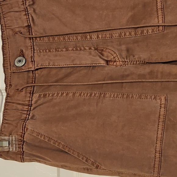 American Eagle Outfitters Tan Joggers NWT - Picture 4 of 13